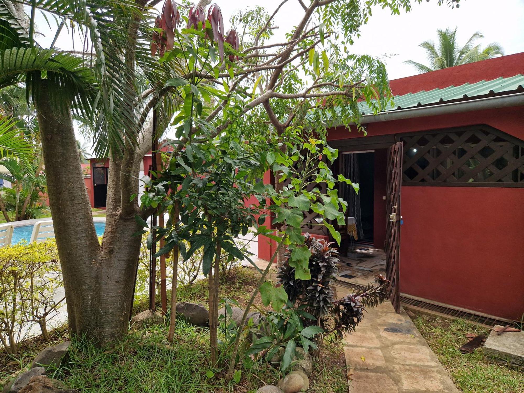Bungalow Chez Mouch Nosy-Be 2 Buitenkant foto